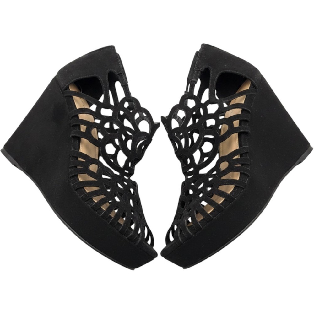 Torrid Black Faux Suede Laser Cage Wedge Sandals 7W 11156446 Peep Toe Platform
